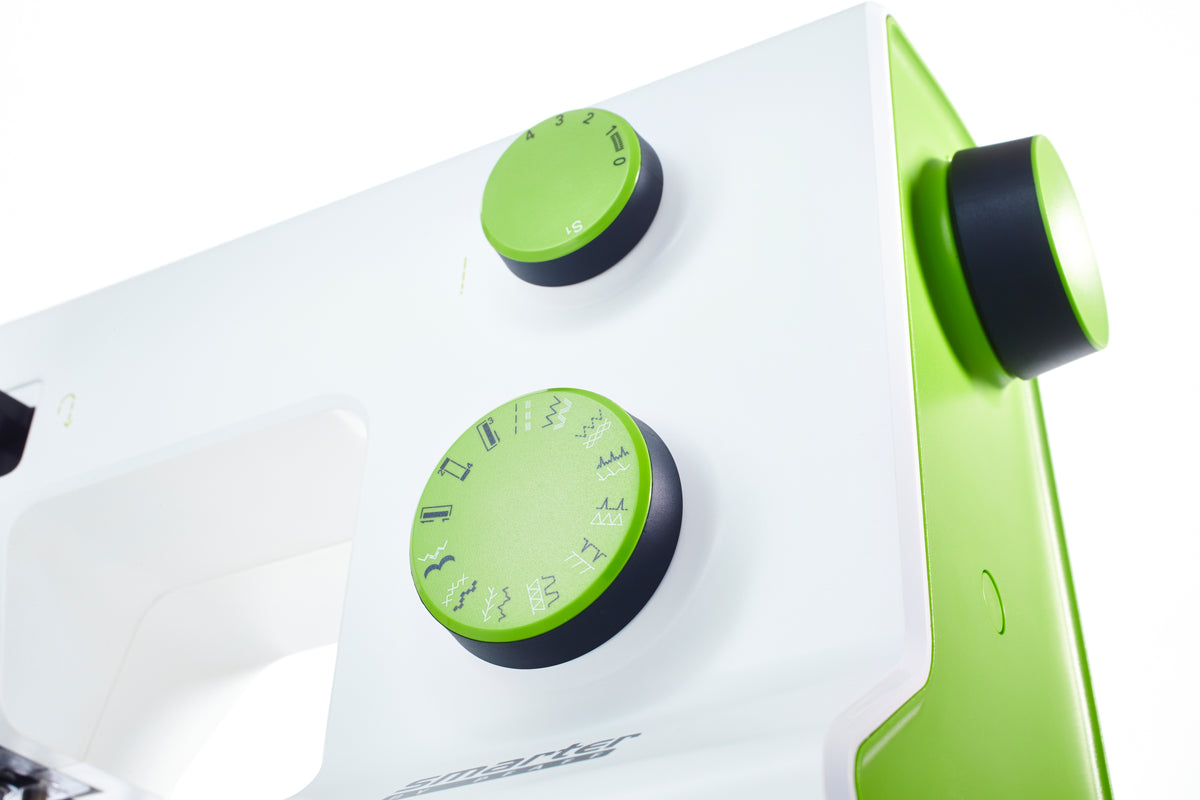 Pfaff Smarter by PFAFF 140s