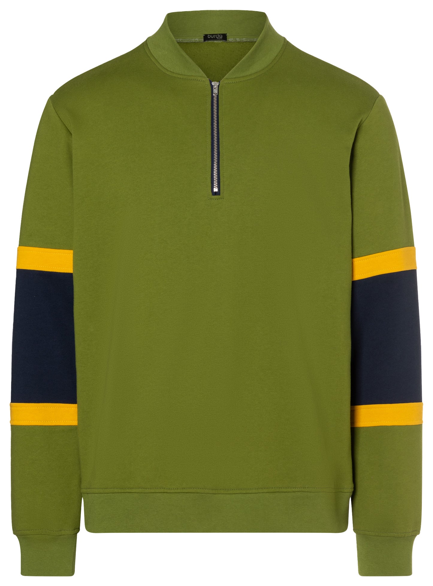 5744 Sweatshirt & Shirt
