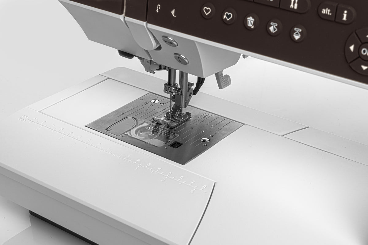 Pfaff creative ambition 640